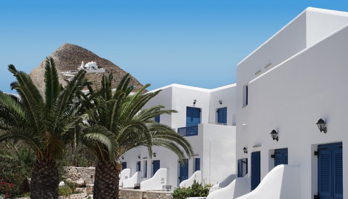 folegandros-paraporti-hotel-summer-greece-family-santorini